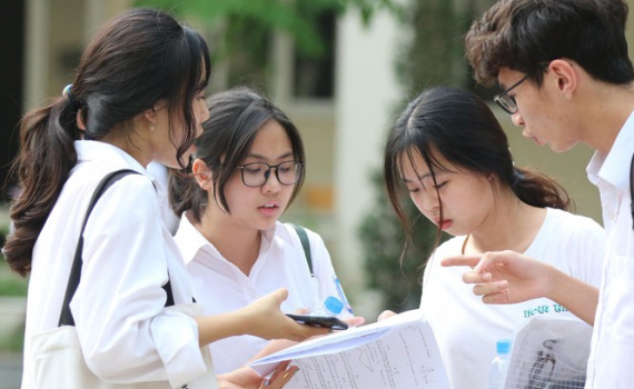 TĂNG CƯỜNG SỨC KHỎE SĨ TỬ MÙA THI 