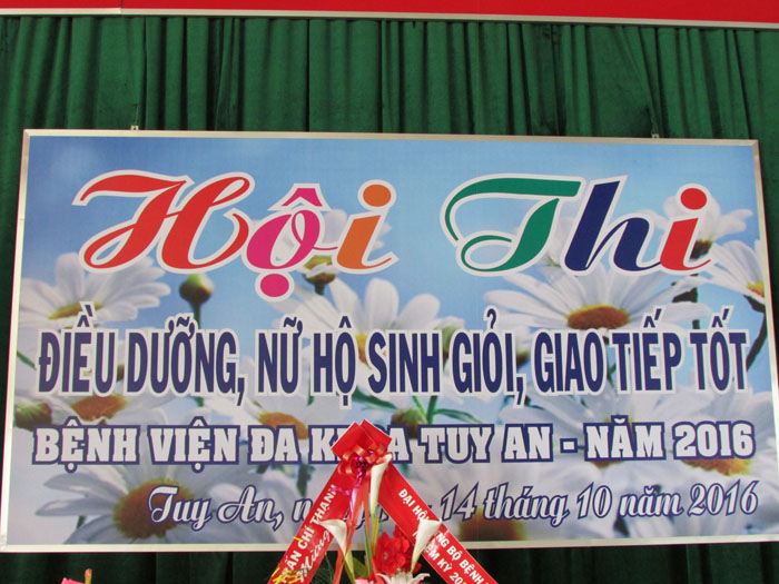 Hội thi Điều dưỡng, Nữ hộ sinh giỏi, Giao tiếp tốt