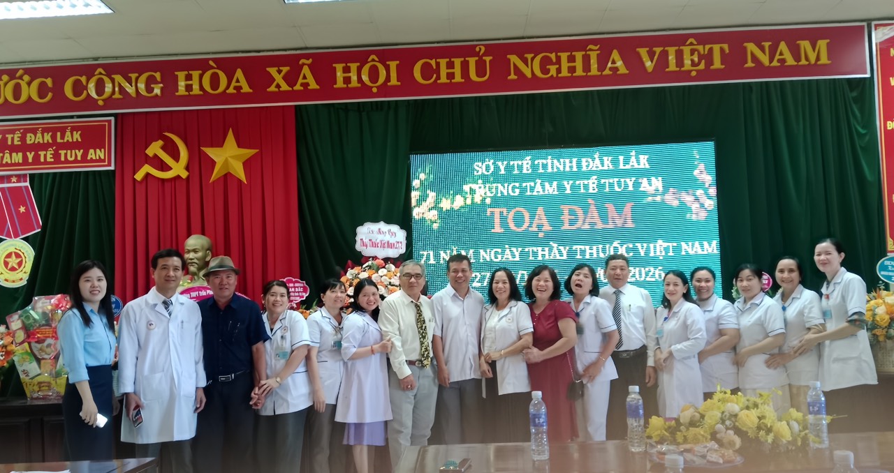 Trung tâm Y tế Tuy An tổ chức tọa đàm Kỷ niệm 71 năm ngày thầy thuốc Việt Nam (27/2/1955 – 27/2/2026