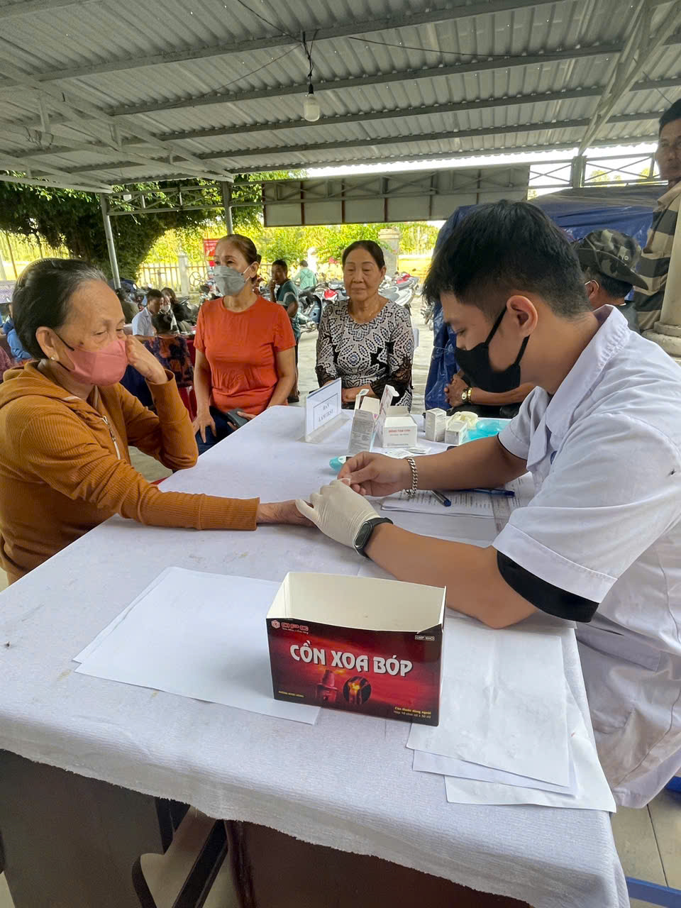 Xã Tuy An Đông, tỉnh Đắk Lắk triển khai khám sàng lọc bệnh đái tháo đường, tiền đái tháo đường.